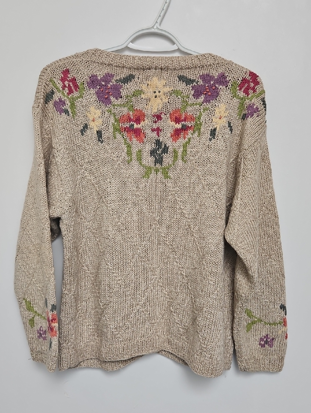 L.L. Bean Vintage Ramie Cardigan Sweater Women Size Med Floral Button Up Grandma - Picture 8 of 8